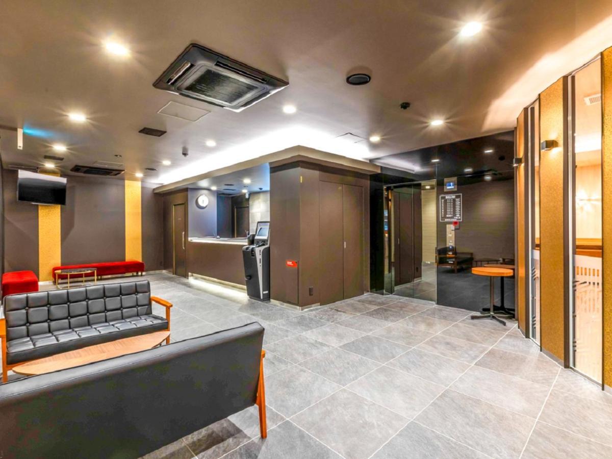 Livemax Hotel 3*